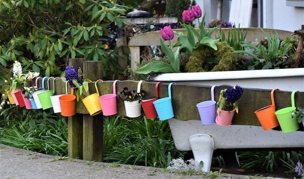 10 Astuces pour Aménager votre Jardin avec un Petit Budget
