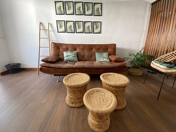 Guide Pratique : Comment Poser un Parquet Flottant Clipsable Facilement ?